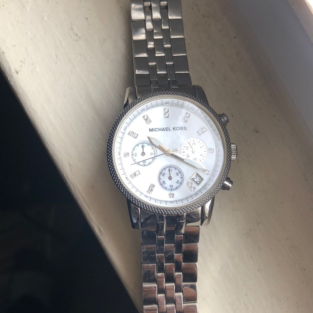 Micheal Kors stainless steel watch